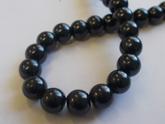 GLASS PEARLS 10MM BLACK