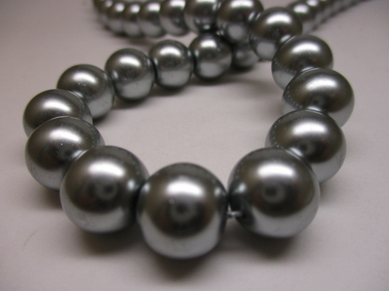 GLASS PEARLS 12MM GREY