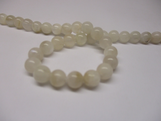 Moonstone 6mm +/-65pcs