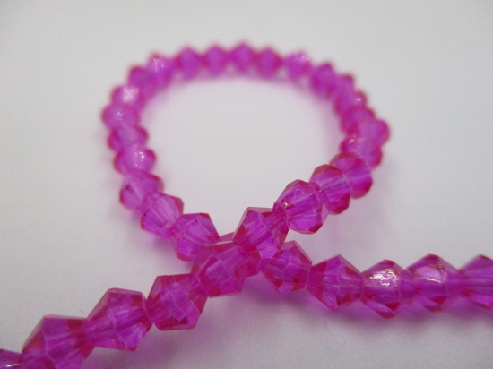 Crystal BIC 4mm Cerise Pink +/-100pcs