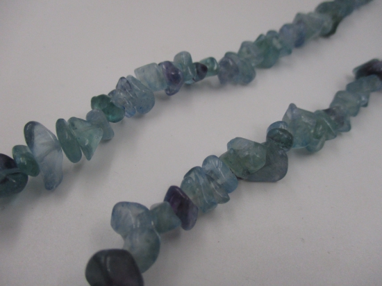 Glass Chip Beads +/-90cm