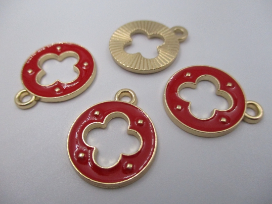 Charm  4pcs Red