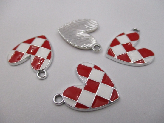 Charm Heart  4pcs Red