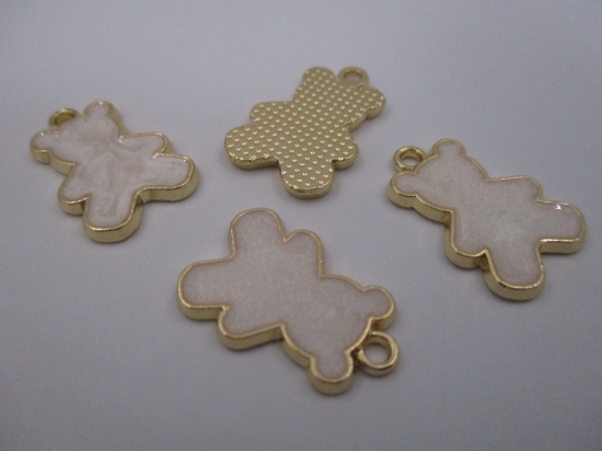 Charm Bear 4pcs White