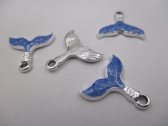 Charm Whale  4pcs Blue